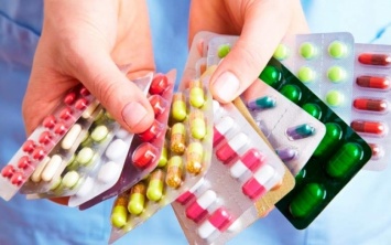 Запорожская область получила десятки тысяч медицинских препаратов