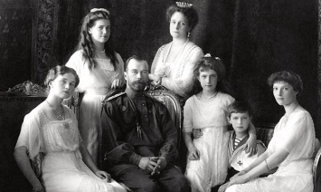 Новые экспертизы подтвердили подлинность останков семьи Николая II