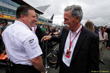 Зак Браун: McLaren - за переход на ограниченные бюджеты