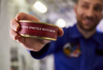Lufthansa накормит некоторых пассажиров едой космонавтов