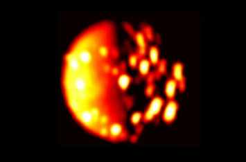 "Юнона" обнаружила еще один потенциальный вулкан на спутнике Юпитера