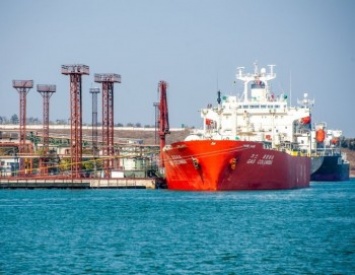 ФРТУ просит премьера повлиять на ситуацию с неправомерными действиями экологической инспекции в портах