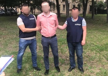 В Киеве задержали адвоката, подстрекавшего к даче взятки судье