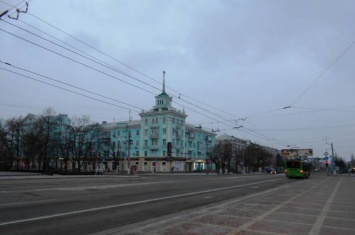 Блогер рассказал, как Луганск обходит Донецк