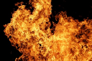 Масштабный пожар в Одессе: два человека сгорели заживо