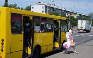 Выборах нет: киевлян зовут молиться за снижение цен