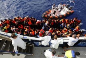 Забытые спасателями: в Испании спасатели забыли трех людей в море