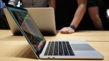 Ютубер утверждает, что 15-дюймовый MacBook Pro с обновленным чипом Core i9 теряет производительность при перегреве