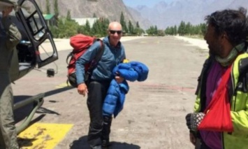 В Гималаях беспилотный дрон спас 65-летнего альпиниста