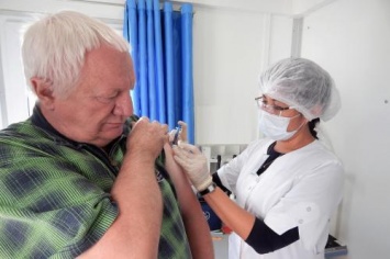 Для россиян старше 55 лет прививка от пневмококка будет бесплатной