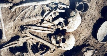 Английская газета написала о поразительно трогательной и жуткой археологической находке в Тернопольской области