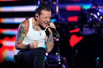 Смерть Честера Беннигтона: лучшие песни Linkin Park, которые знает весь мир