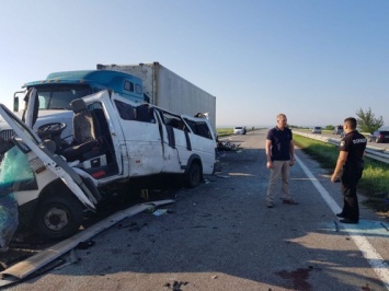 Шокирующая версия гибели в автокатастрофе в Николаевской области пятерых белорусов