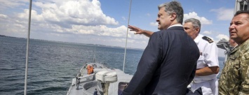 Порошенко пугает украинцев возможным захватом Мариуполя с моря безосновательно - политолог