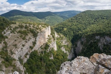 «Священный Грааль нужно искать в Крыму»: Эксперты рассказали о таинственной горе Бойко
