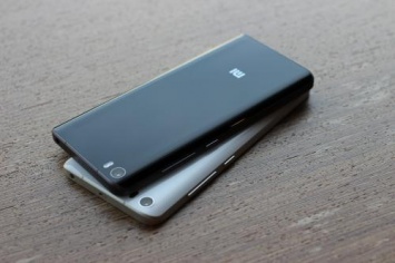 Xiaomi Pocophone F1 действительно создан на базе Qualcomm