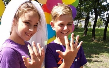 На Днепропетровщине дети регистрировали браки