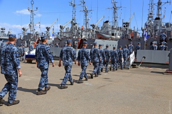 Курсанты Одесского военно-морского института ушли в учебный поход на катерах: они посетят Румынию, Болгарию и Турцию