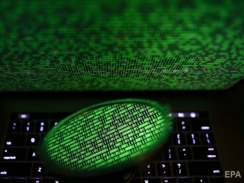 США разработали дополнительные меры по борьбе со связанными с РФ хакерами - WSJ