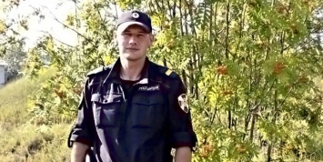 В Якутии боец Росгвардии спас женщину с ребенком, тонувших в реке
