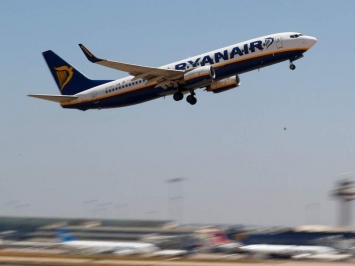 Ryanair отменяет новые рейсы на фоне забастовок