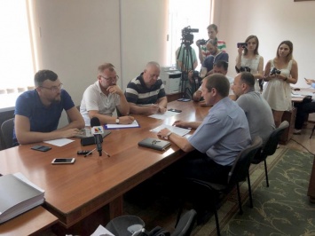 Дятлов заявил, что чиновники мешают комиссии, расследующей аферу в ЖКХ в Николаеве