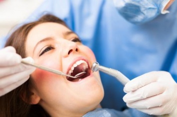 Ученые: Посещение стоматологов уменьшает риск смерти у онкобольных