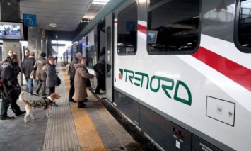 "Меня достали цыгане": В Милане ромов выгоняли из поезда
