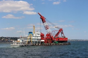 Китайская компания CHEC начала очередной дноуглублительный проект в порту Черноморск