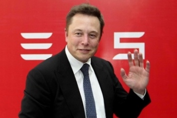 Илон Маск собрался выкупить все акции Tesla
