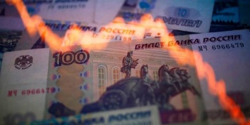 Рубль и акции российских гигантов падают в ожидании новых санкций США