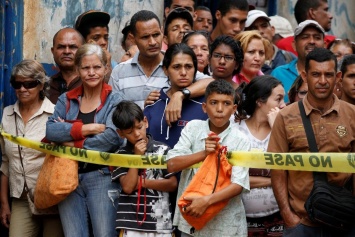 Эквадор ввел чрезвычайное положение из-за наплыва беженцев из Венесуэлы