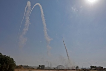 Эскалация в Секторе Газа: ХАМАС нанес мощный ракетный удар по Израилю