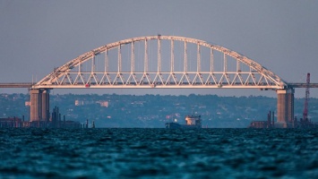 Строителей Крымского моста поздравили с профессиональным праздником
