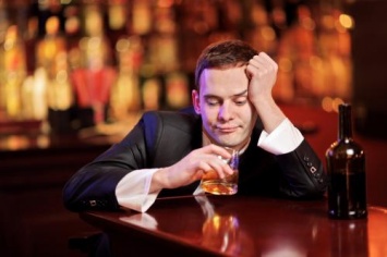 Ученые: Главная причина смерти молодых мужчин в России - алкоголь