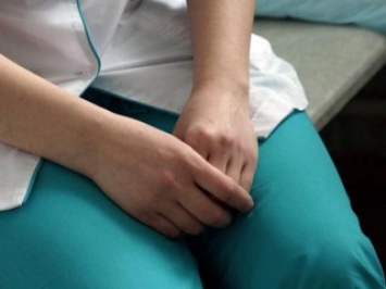 В Харькове пьяная медсестра издевалась над маленькой девочкой (видео)