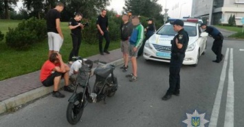 В Киеве поймали дерзких молодых грабителей (фото)