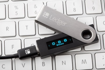Аппаратный кошелек Ledger теперь поддерживают 8 дополнительных Криптовалют