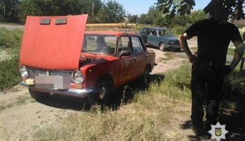 На Днепропетровщине двое детей угнали авто пенсионера