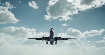 В США из аэропорта похитили пассажирский самолет