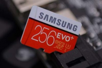Максимум информации: Samsung выпустила карту памяти с рекордным объемом