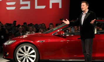 Bloomberg узнал о том, кто может выкупить все акции Tesla с биржи