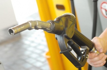 Из-за продаж бензина украинские нефтеперерабатывающие заводы не могут нарастить долю рынка - эксперт