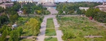 Запорожцы собрали подписи с требованием восстановить парк Яланского (Видео)