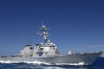 В Черное море вошел эсминец США вооруженный крылатыми ракетами Томагавк
