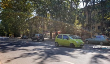 Автомобилисты: В Керчи из-за ям на дорогах участились ДТП