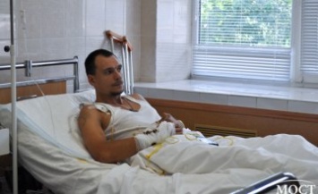 За выходные в больницу им. Мечникова поступило трое раненных из зоны ООС