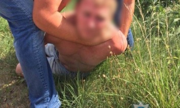 Двух мужчин, изнасиловавших 16-летнюю девушку в Броварах, взяли под стражу