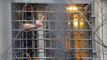 Иск Украины в ЕСПЧ: надежда на помощь "узникам Кремля"