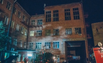 Пожар в центре Киева: горело здание городской клинической больницы
